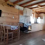 Pod Czerwonym Debem * Stare Kiejkuty