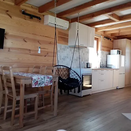 Pod Czerwonym Debem * Stare Kiejkuty