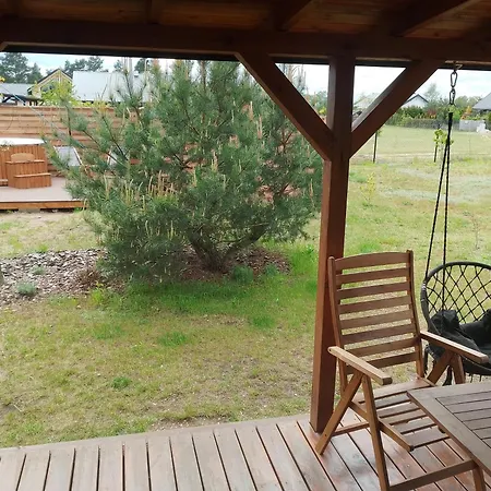 Pod Czerwonym Debem Holiday home *